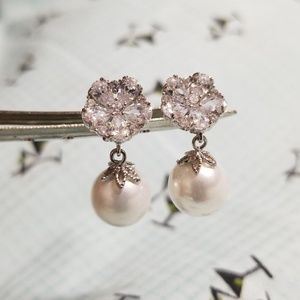 Cz pearl earrings